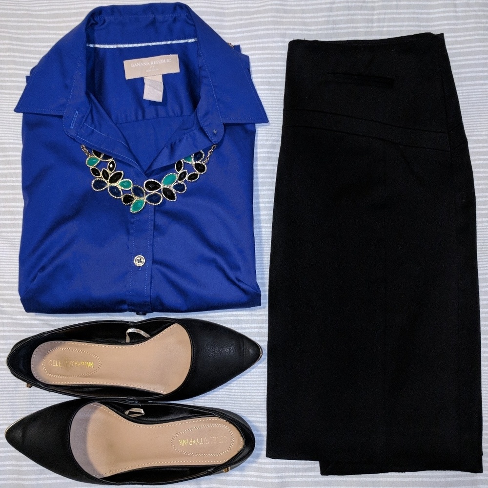 Banana Republic Violet Button Up Shirt